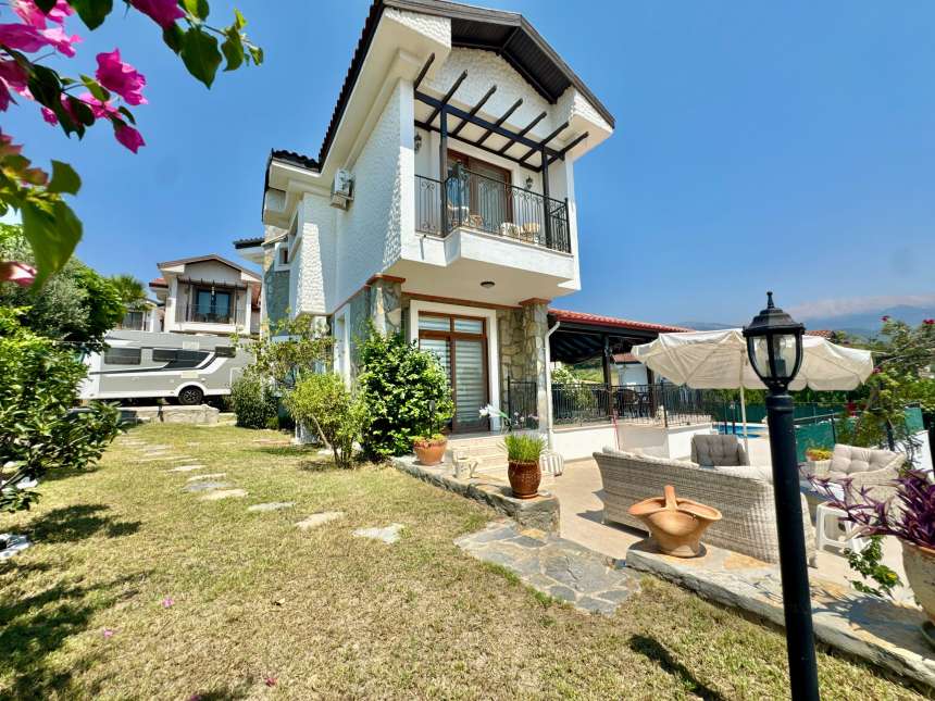 Ornate Detached Villa In Fethiye For Sale - Well kept gardens