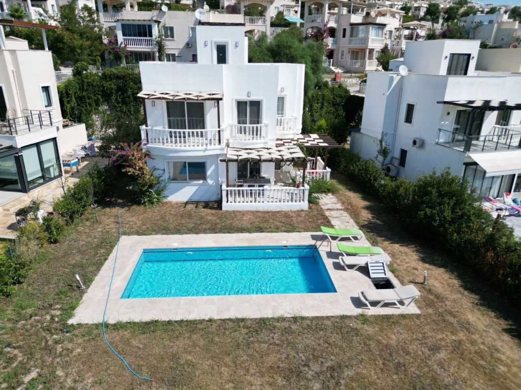 A 3-Bedroom Villa For Sale - Milas