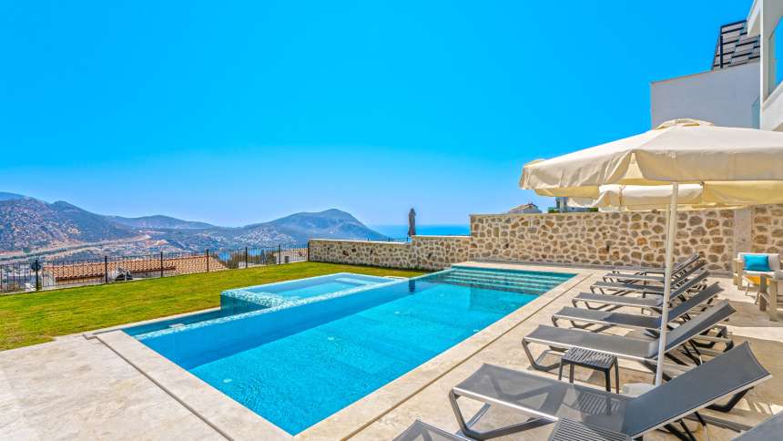 Spectacular 6-Bed Villa - Kalkan