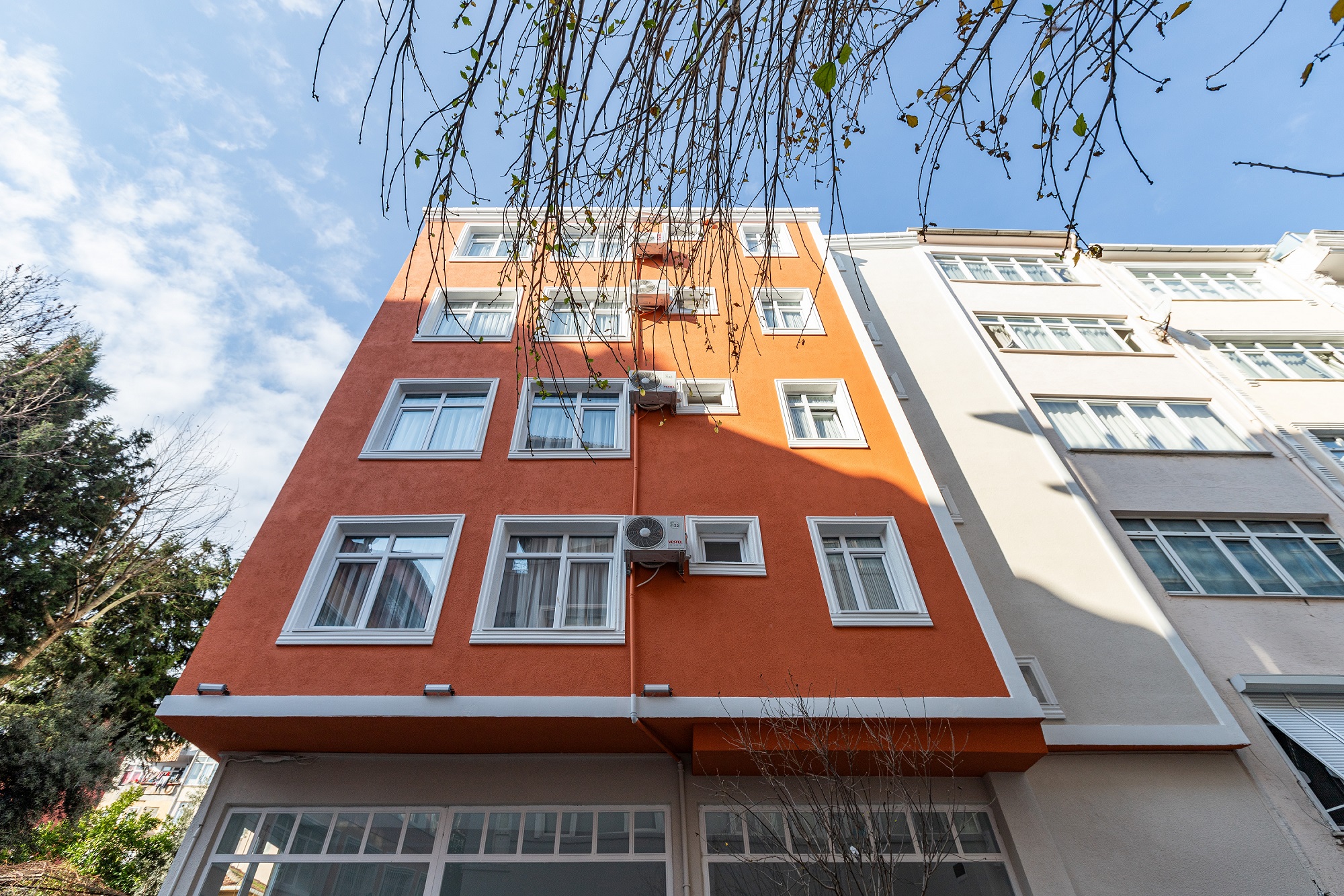 Istanbul Investment Property For Sale in Fatih - 4 studio apartments