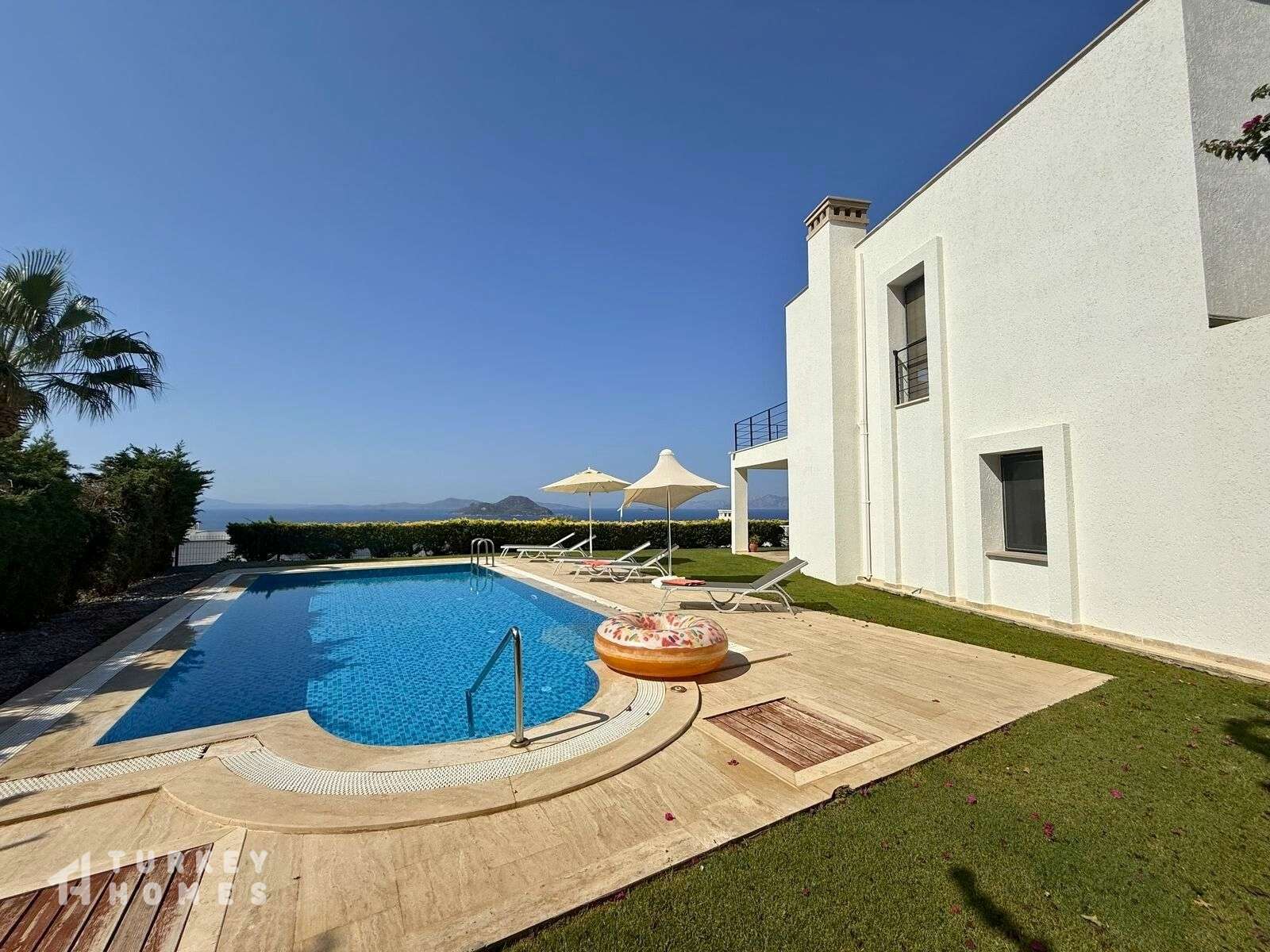 Panoramic Sea View Villa For Sale In Kadikalesi, Bodrum - Private pool and garden
