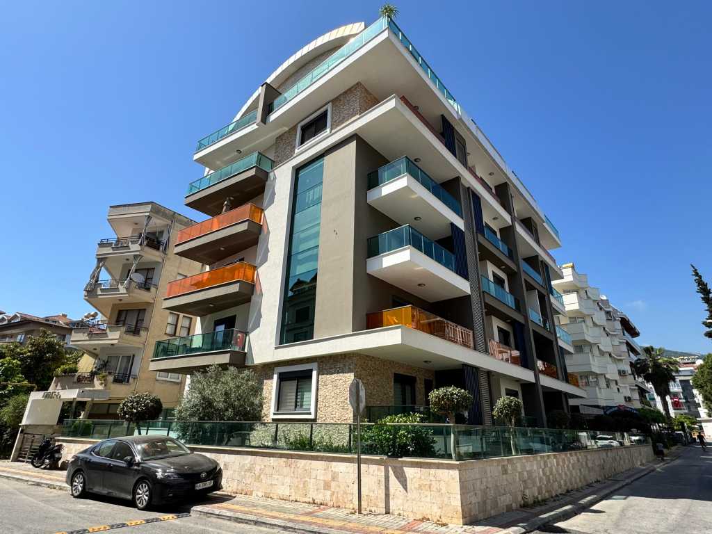 3 Bedroom Alanya Beach Apartment