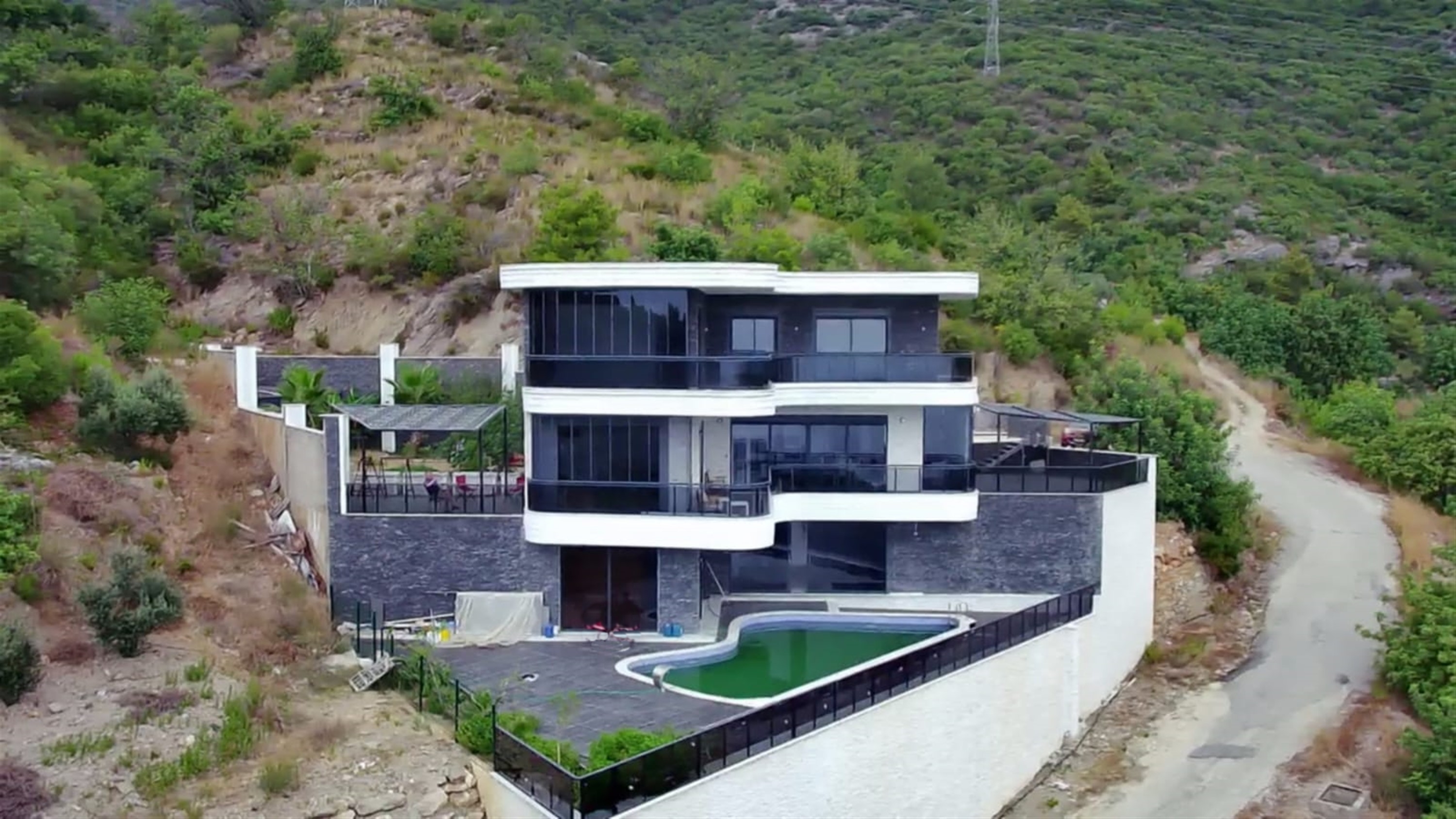 Exceptional Sea View Property For Sale In Alanya - Alanya Villa Investment In Elikesik With Private Facilities