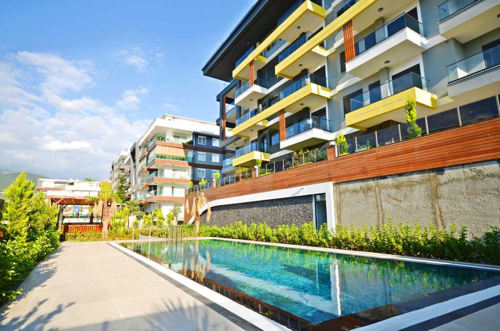 Modern Two-Bed Alanya Apartment - Kestel