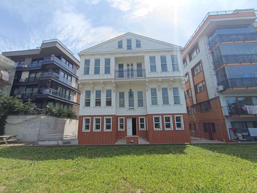 Tastefully Renovated Istanbul Property For Sale - Main view of the mansion