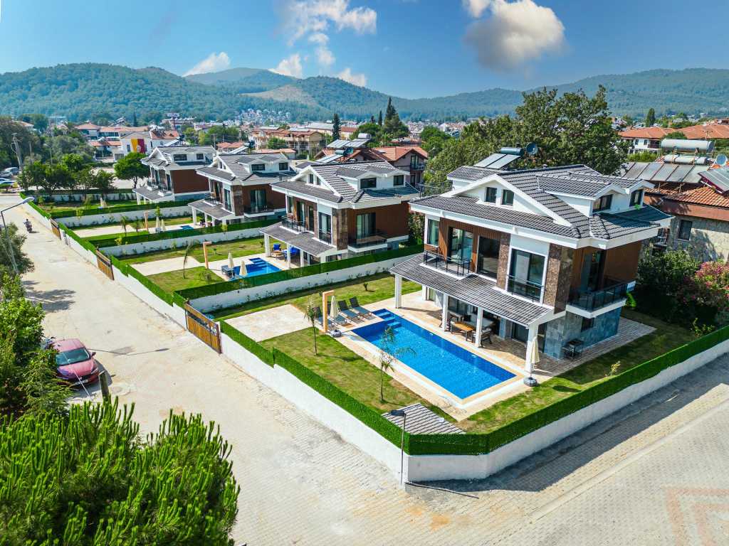 Glamorous Fethiye Property For Sale - Luxurious four bedroom villas