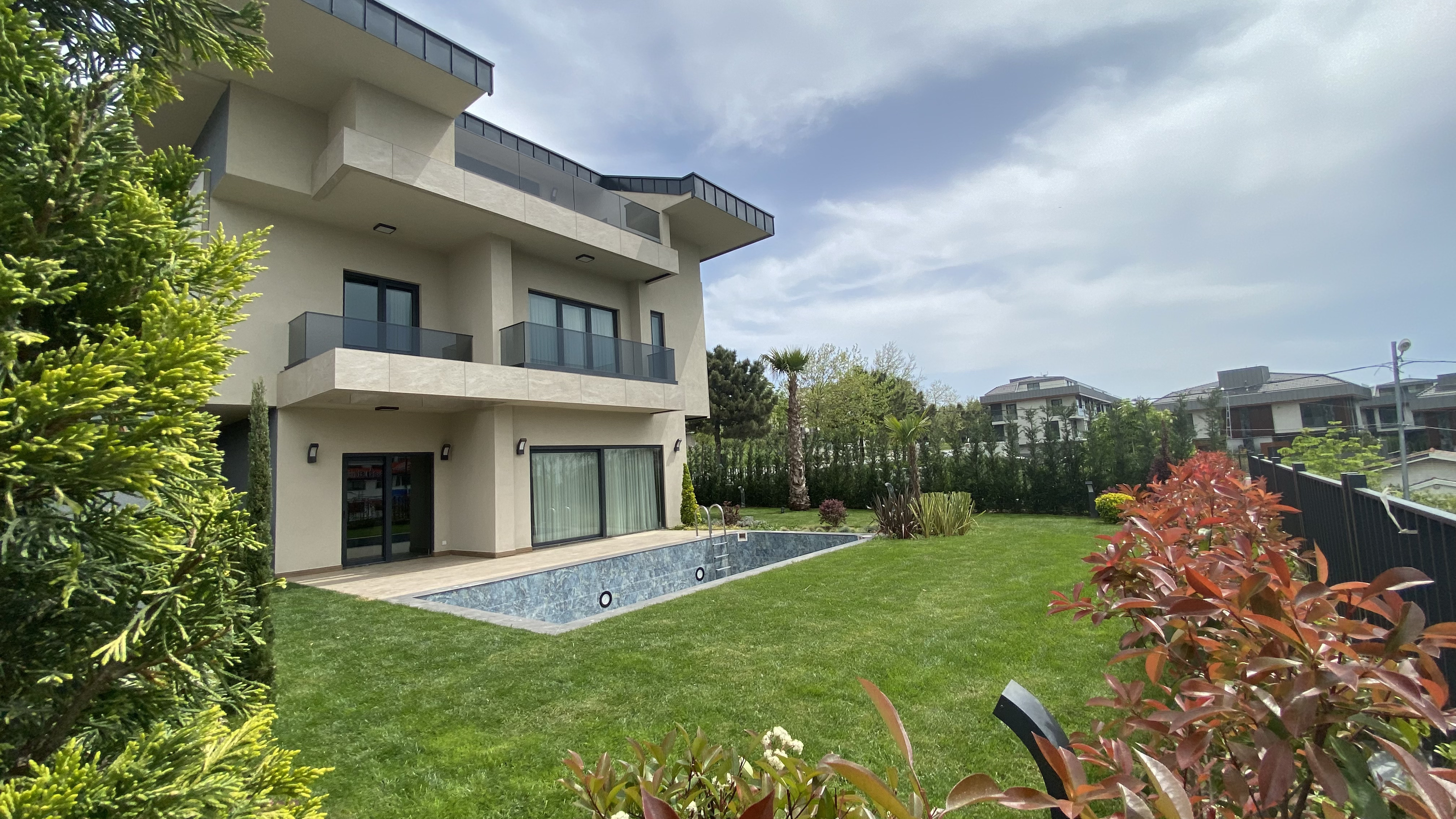 Luxury Istanbul Smart Home Properties For Sale - Luxury home