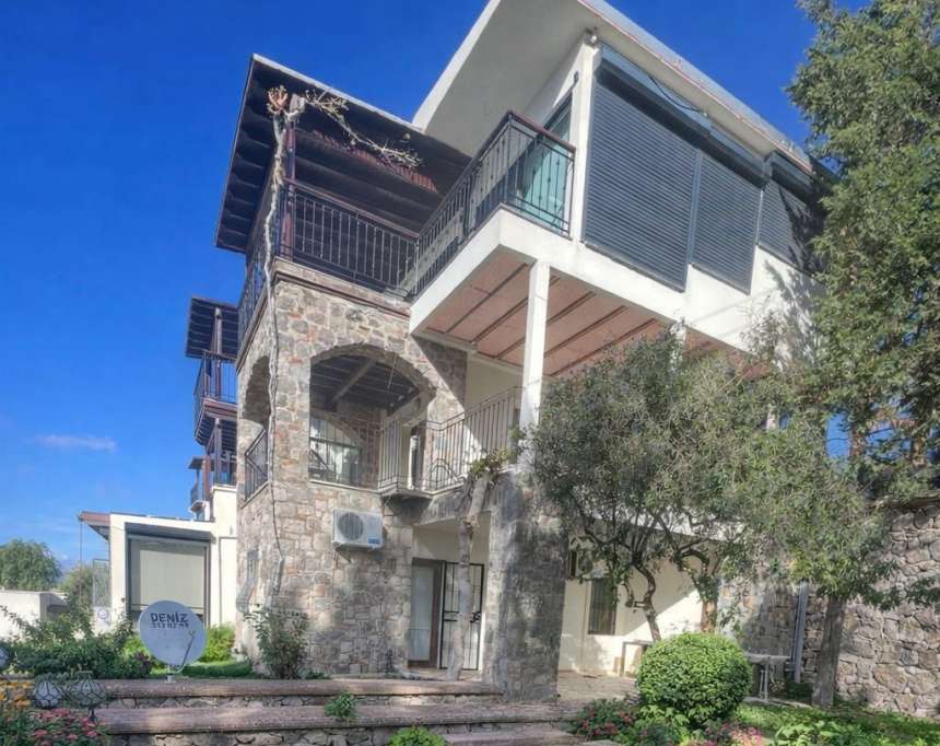 Sea View Apartment In Bodrum For Sale - Located on the first floor