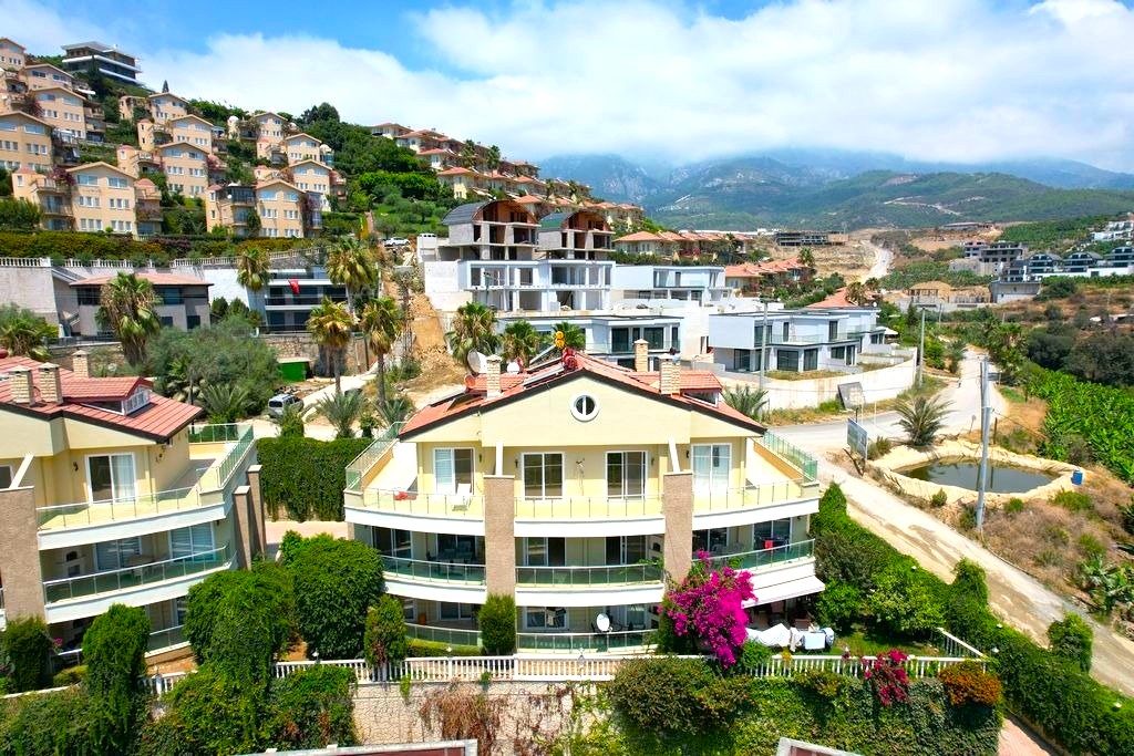 Prestigious Apartment For Sale In Kargicak, Alanya - Alanya Investment Property With Sea Views