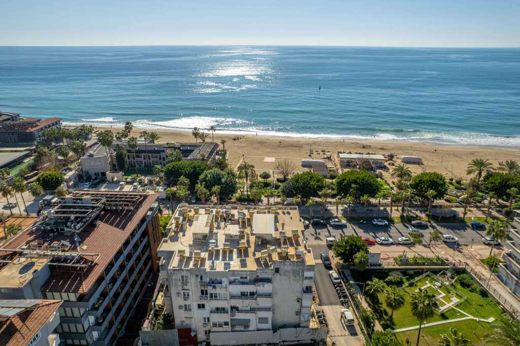 Alanya 2-Bedroom Apartment - Cleopatra Beach