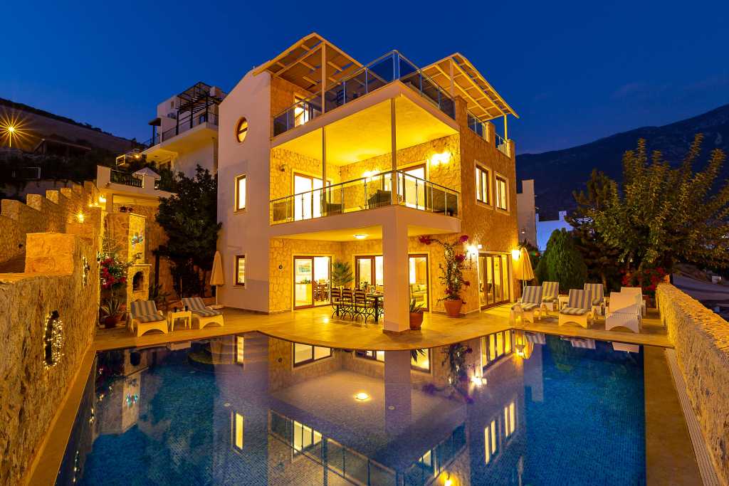 4-Bedroom Villa - Kalkan, Antalya