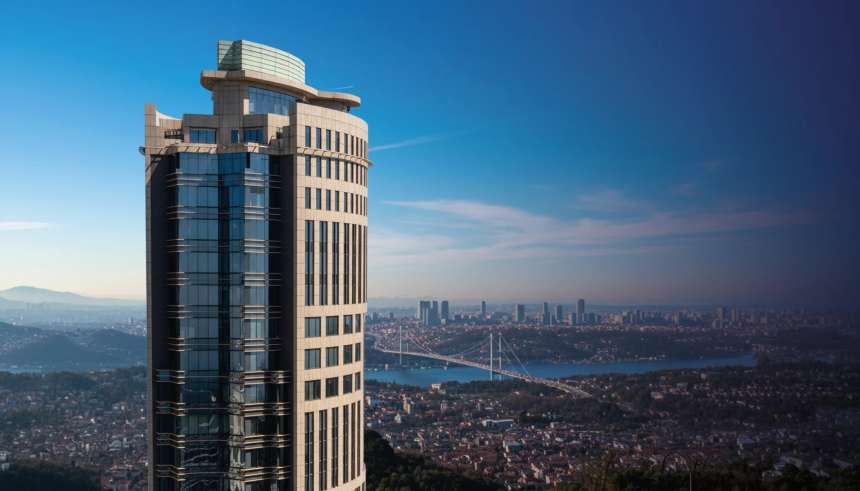 Istanbul City Centre Apartments in Kagithane For Sale - A Bosphorus view complex