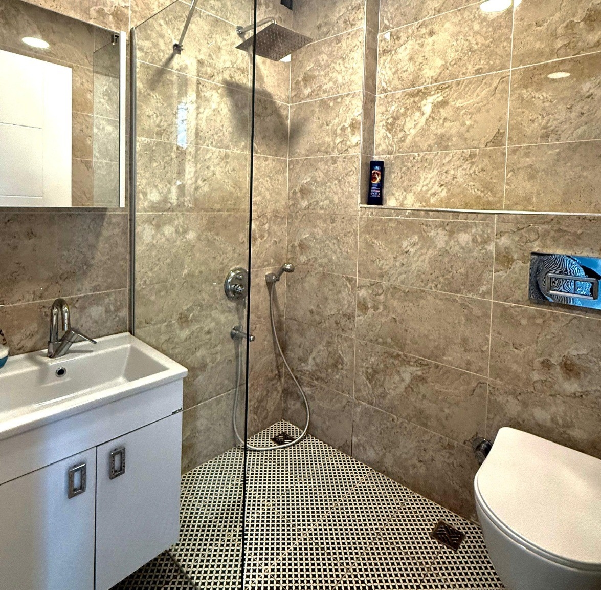Image 1