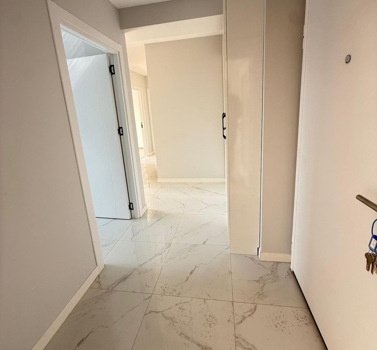 Brand New Istanbul Asian Apartment For Sale - Upon entering the apartment