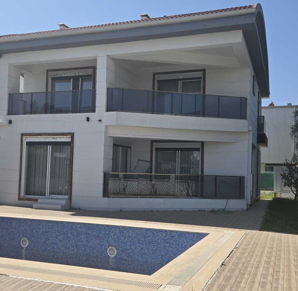 Antalya Five-Bedroom Villa - Belek