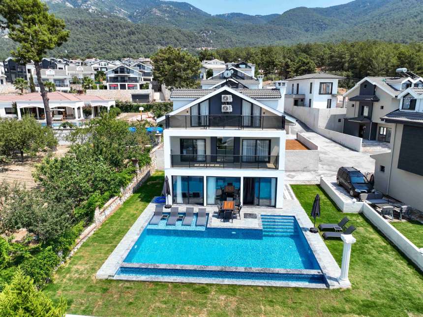 Sea View Luxury Property For Sale In Fethiye - Entire property and exterior space
