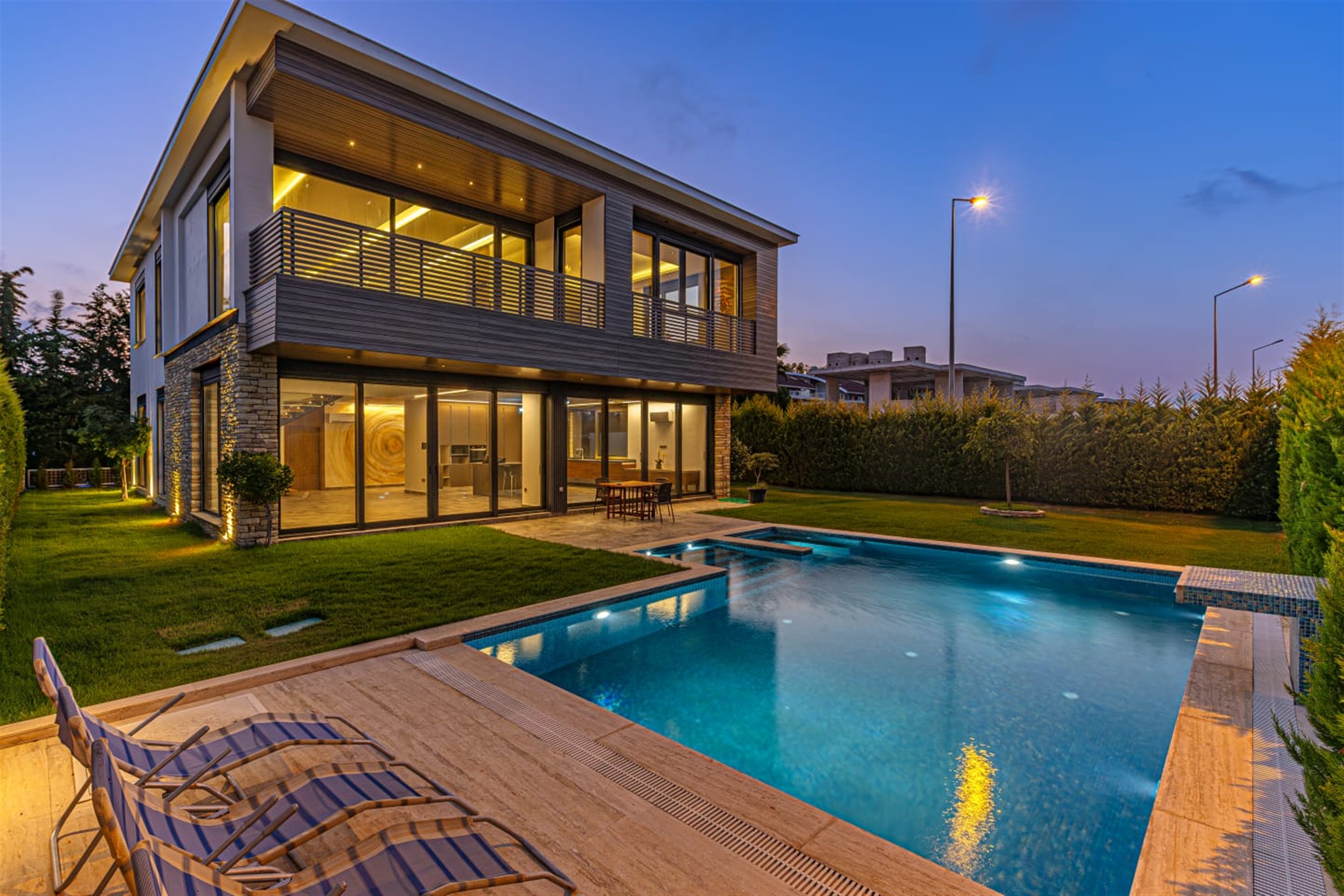 Luxury Villa For Sale In Belek, Antalya With Private Facilities - Smart-Home Property Investment In Belek