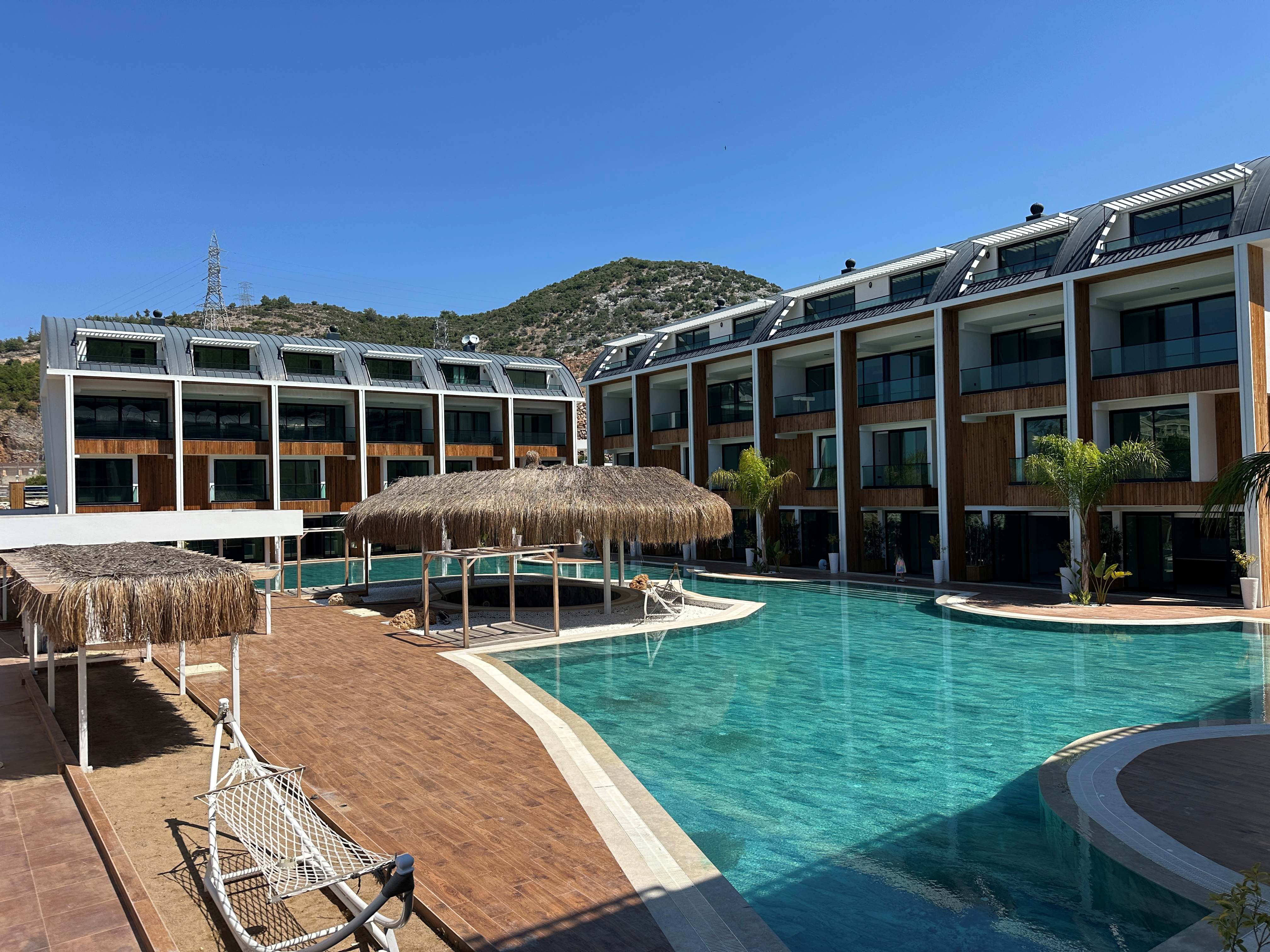 Exceptional Property For Sale In Alanya – Alanya Investment Apartment In Konakli 300m From The Beach