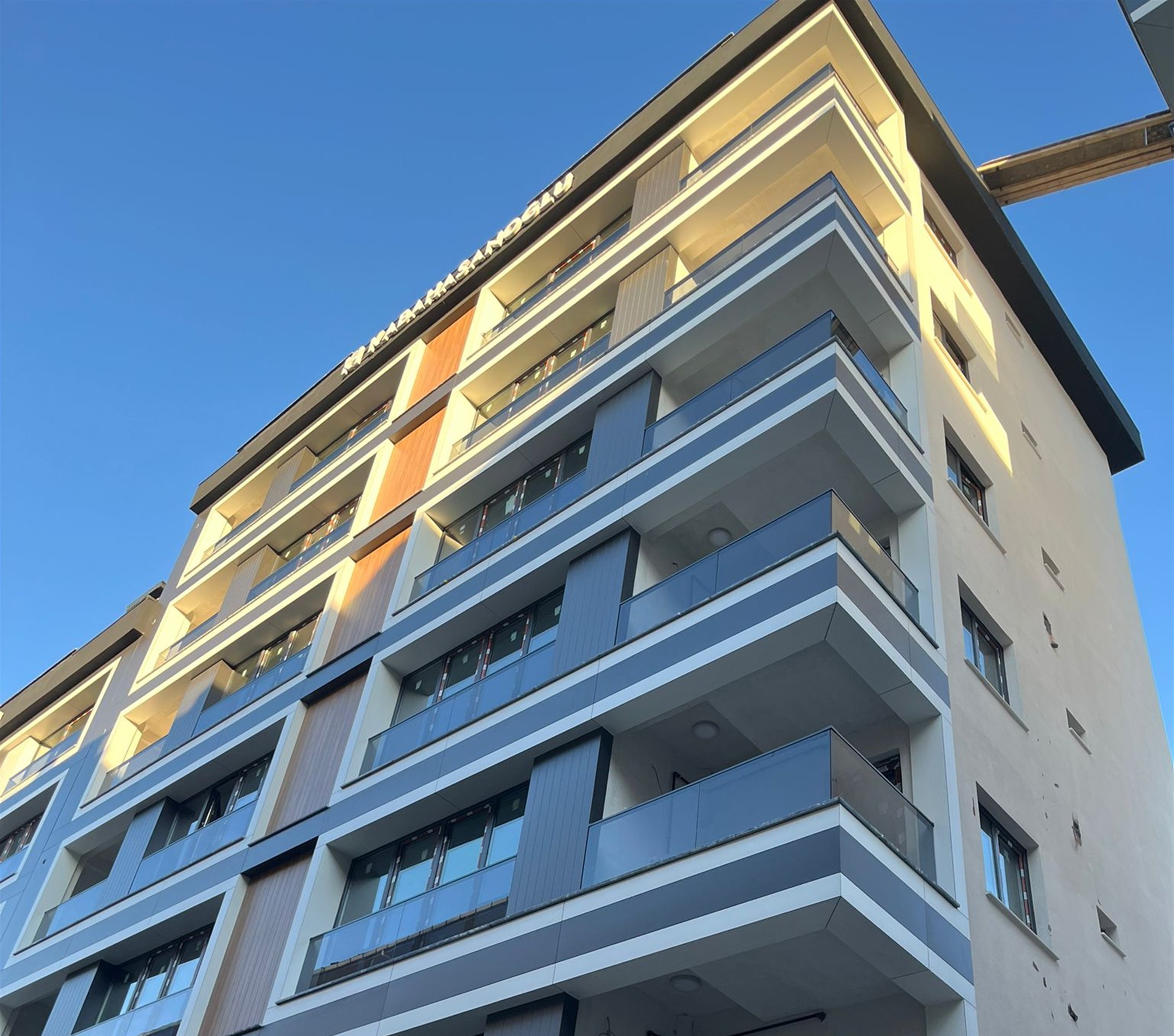 Newly Built Istanbul Property For Sale - Modern apartment building