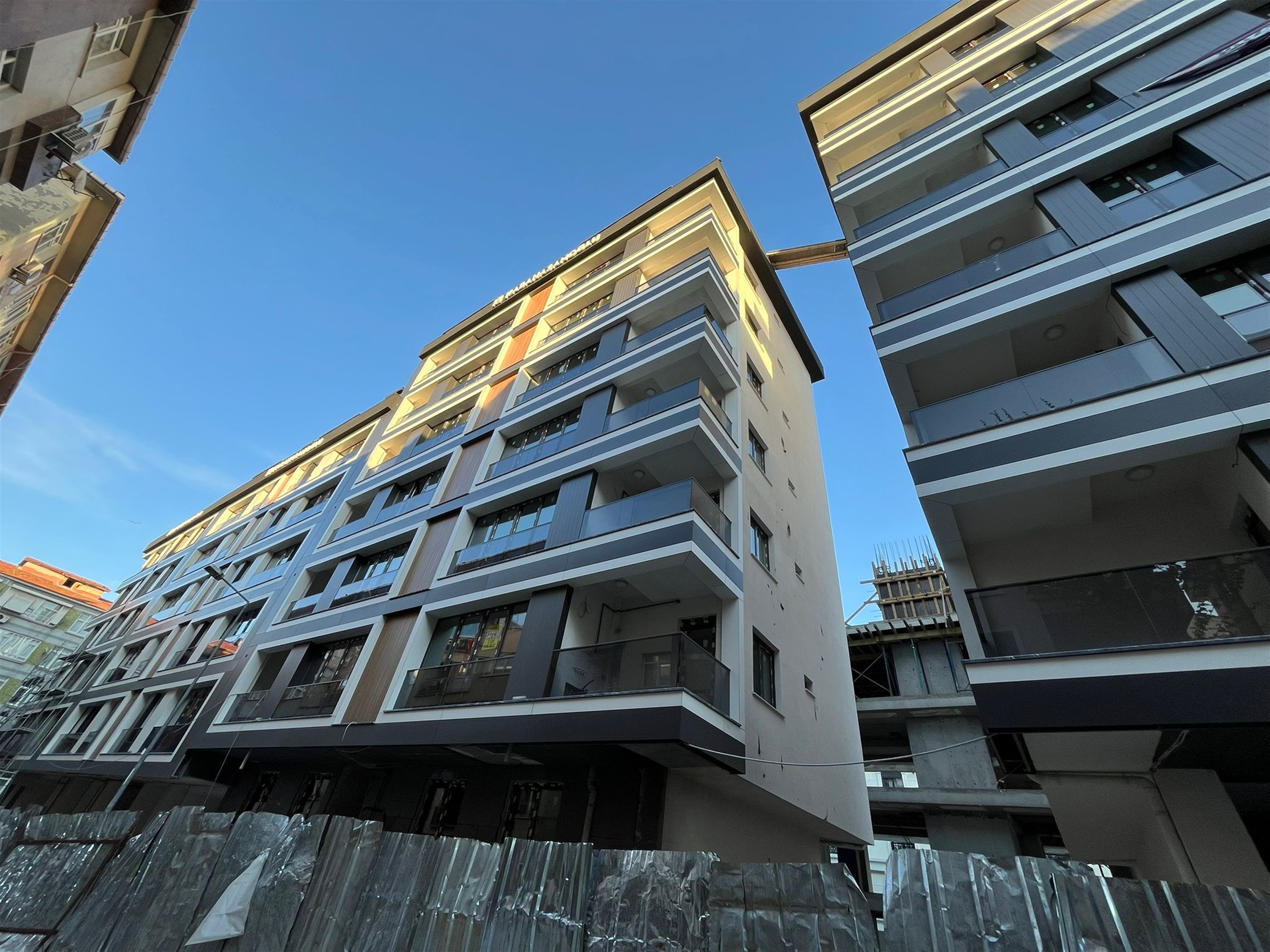 Newly Built Istanbul Property For Sale - First floor apartment 