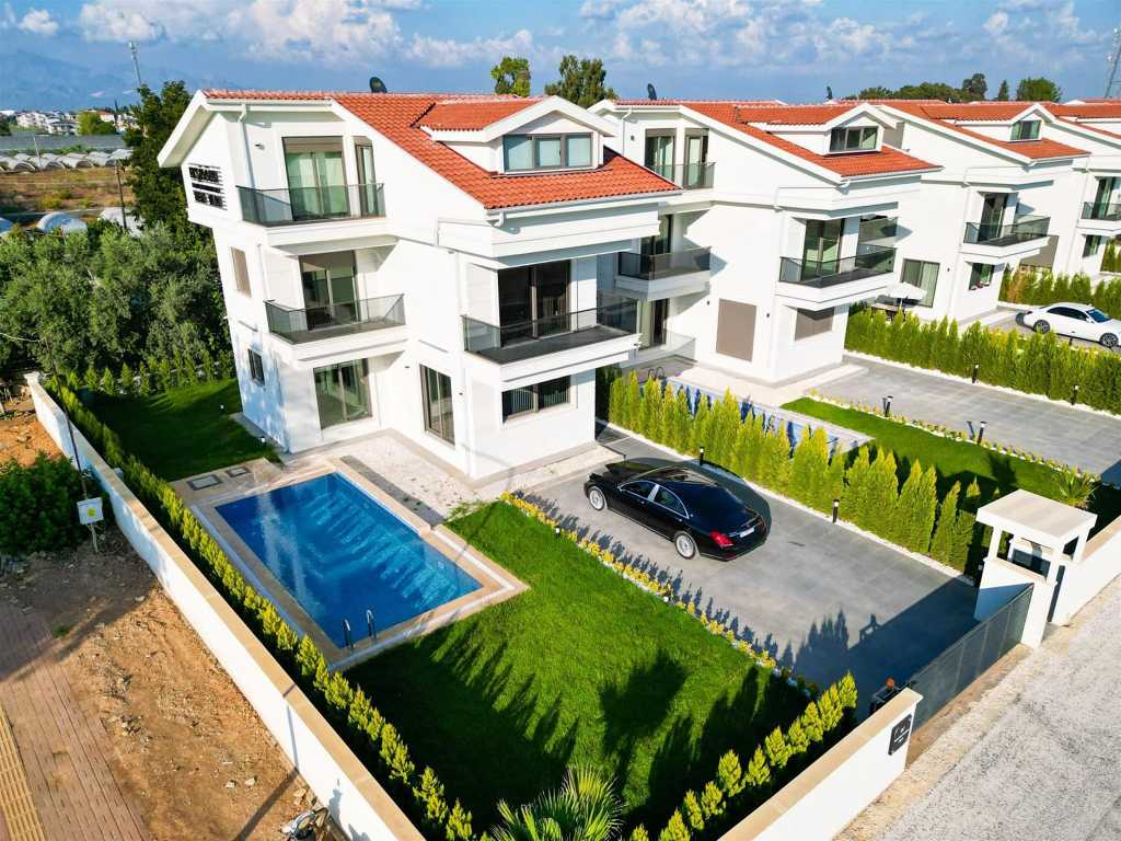 4-Bedroom Villa - Belek