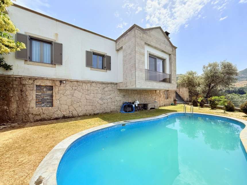 Flawless Property For Sale In Yalikavak - Beautiful private pool