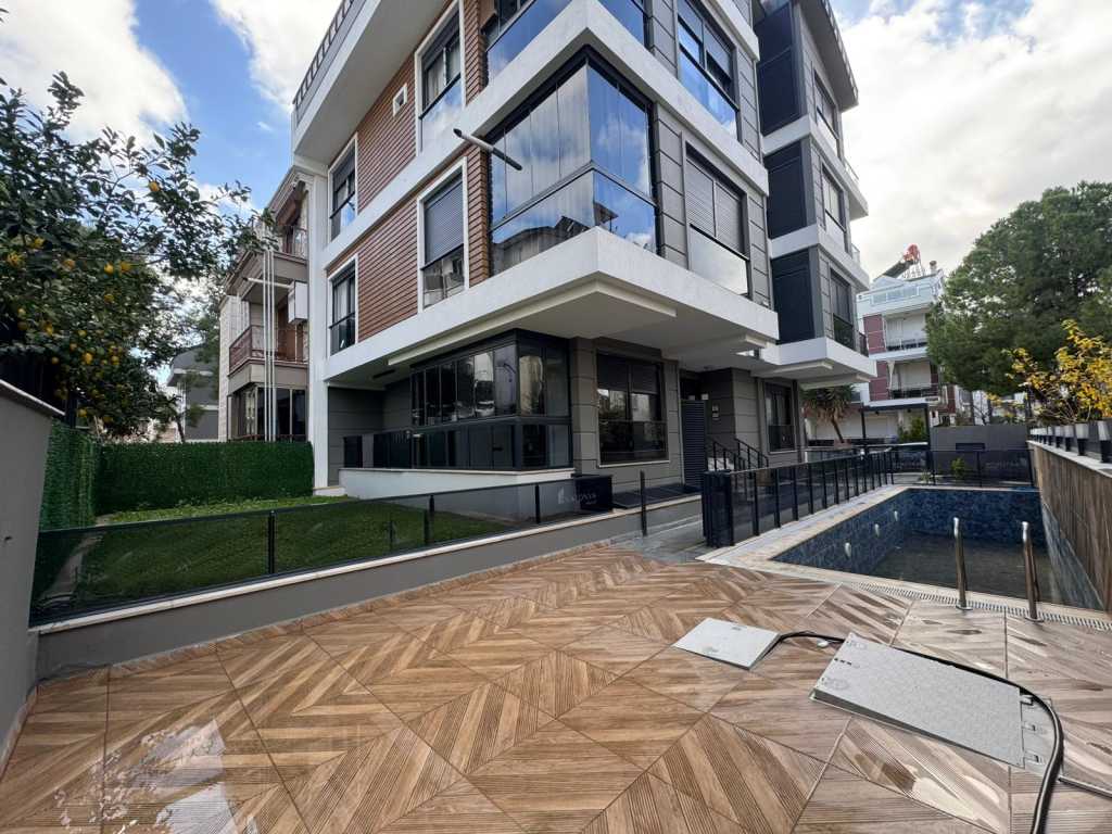 2-Bed Apartment - Konyaalti, Antalya