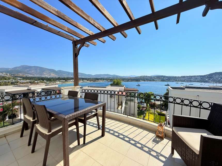Sea-View Bodrum Property For Sale In Bitez - Sea view balcony
