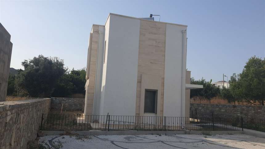 Detached Bodrum Villa For Sale Near Central Gumusluk - Great location