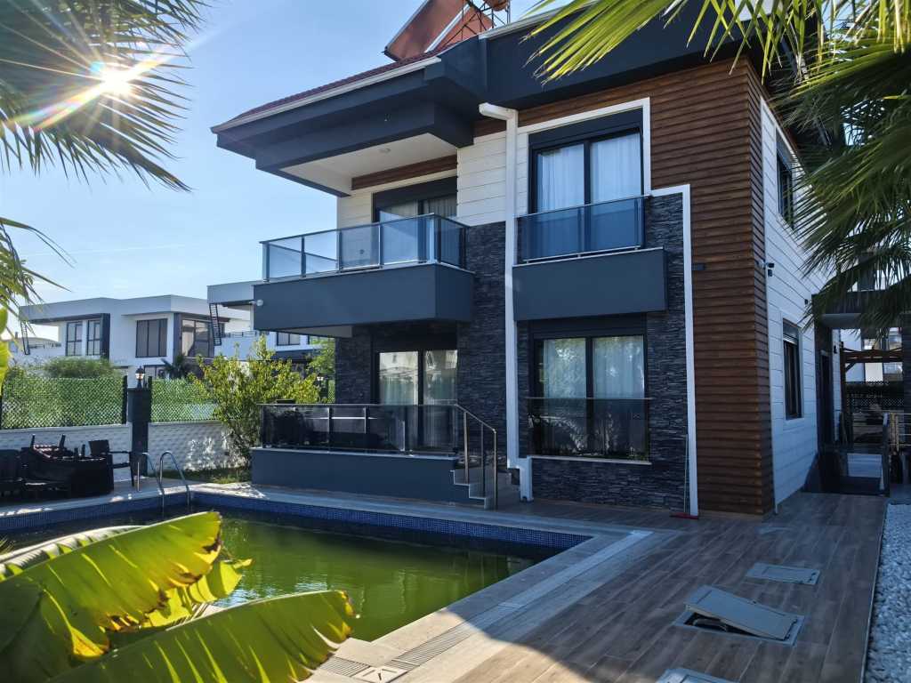 Antalya Villa In Belek - 5-Bedroom