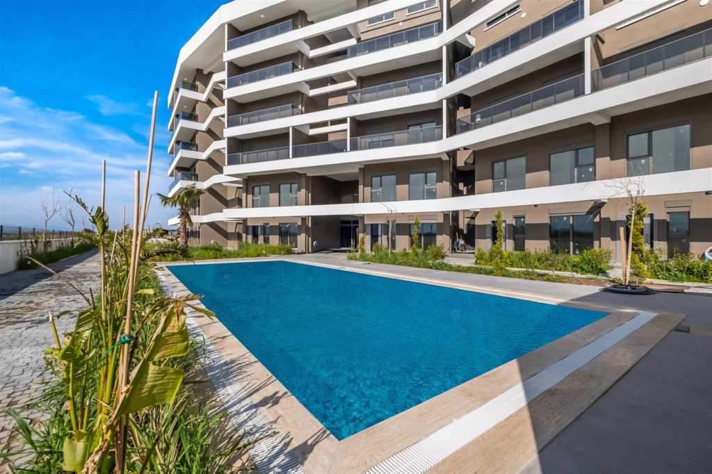 1-Bed Apartment In Altintas - Antalya