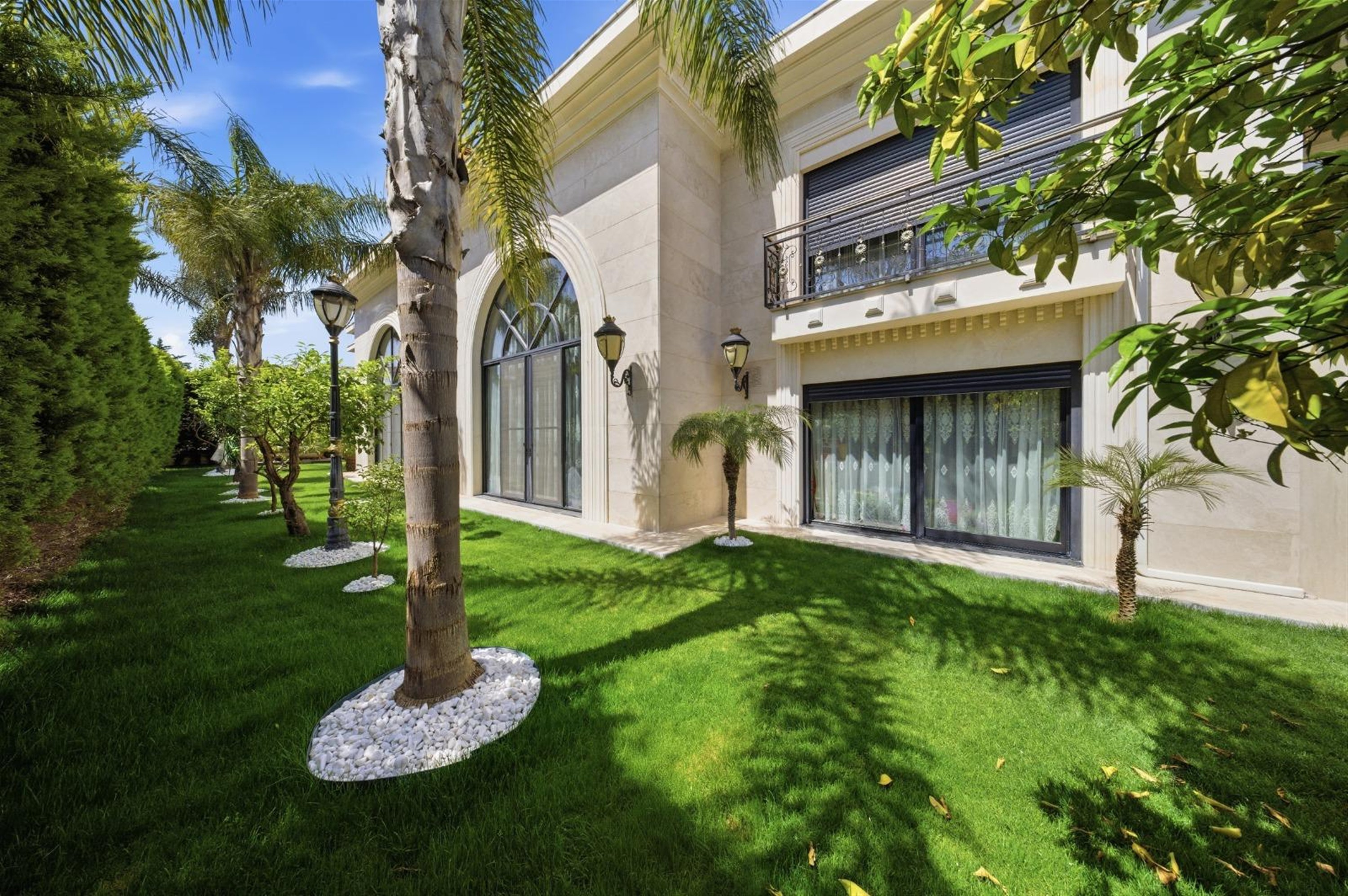 Deluxe Antalya Property For Sale - Ultra Luxury Antalya Villa In Muratpasa Near Lara Beach