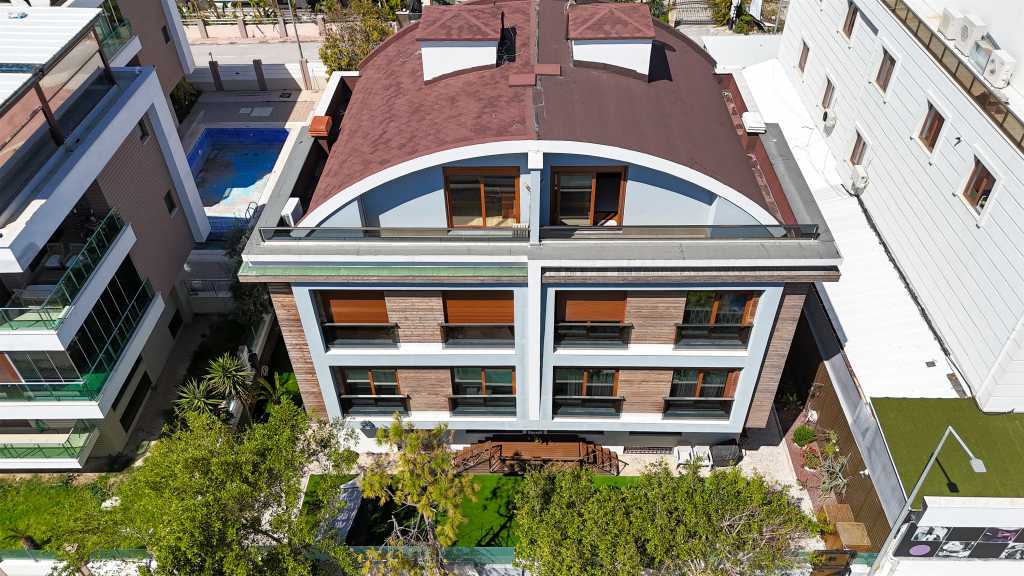 5-Bedroom Antalya Villa - Muratpasa