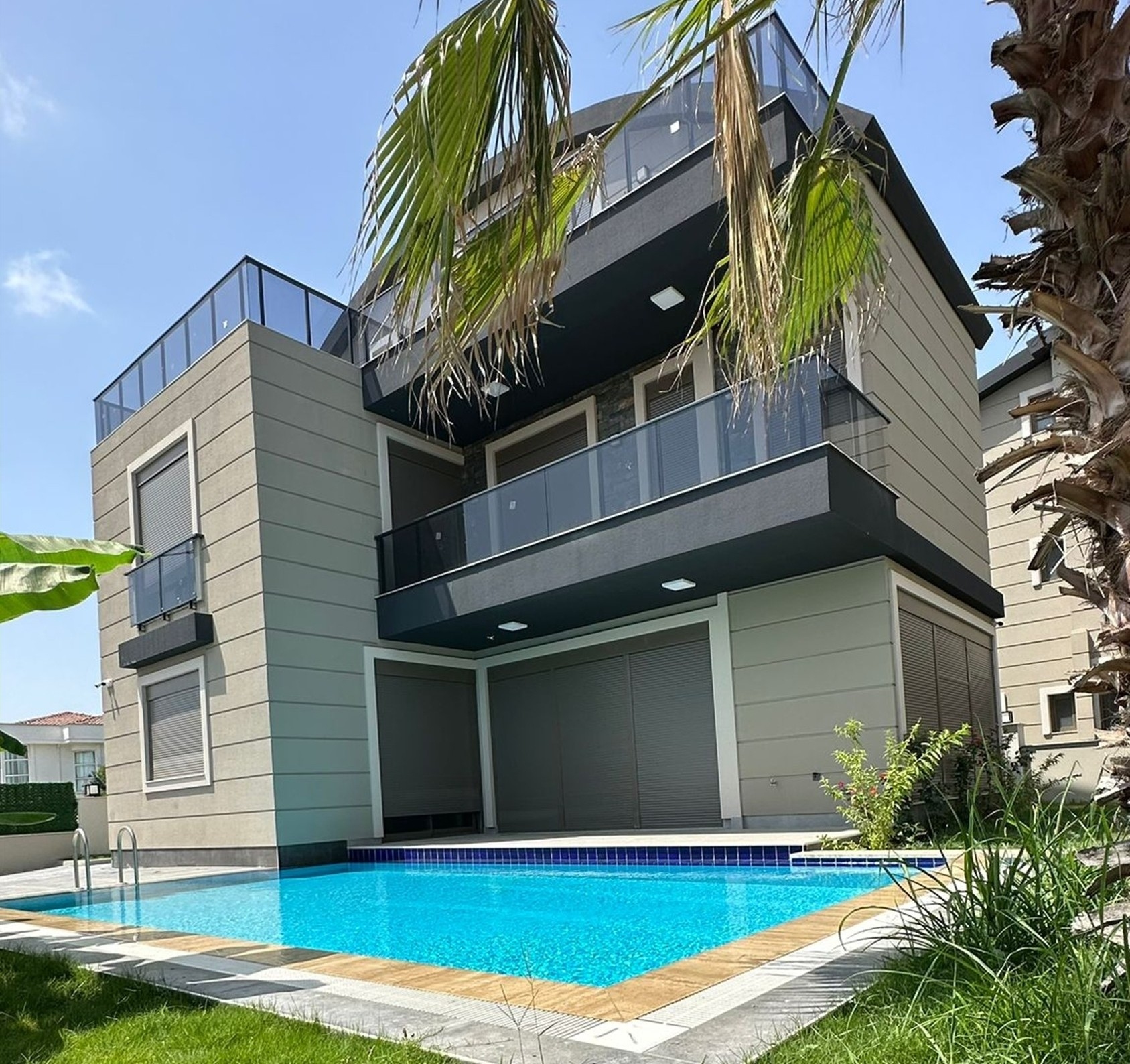 Brand-New Antalya Property For Sale With A Pool And Garden - Detached Villa Near Golf Courses In Belek