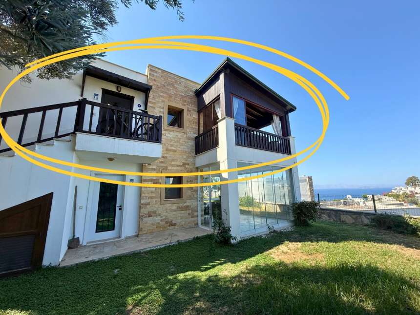 Key-Ready Sea View Bodrum Apartment For Sale In Gumusluk - Property position