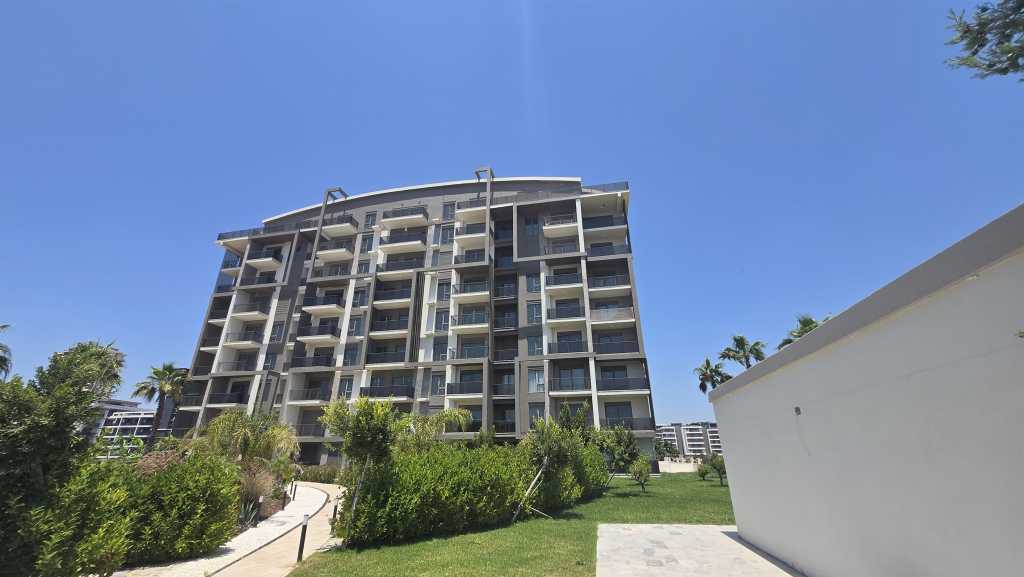 Altintas Apartments - 1 and 2 Bedrooms