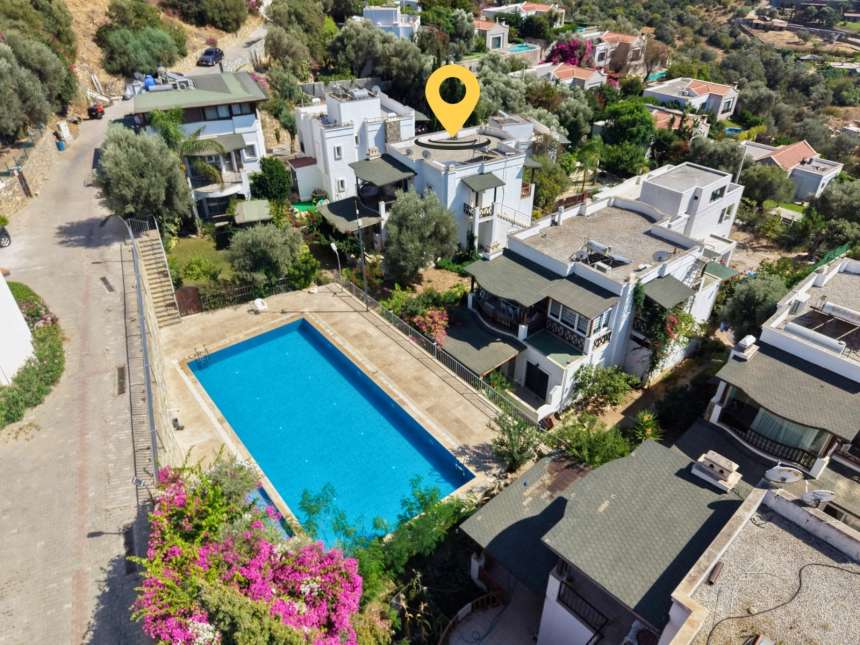 Nature View Apartment For Sale In Bodrum - A beautiful property with shared pool and terraces