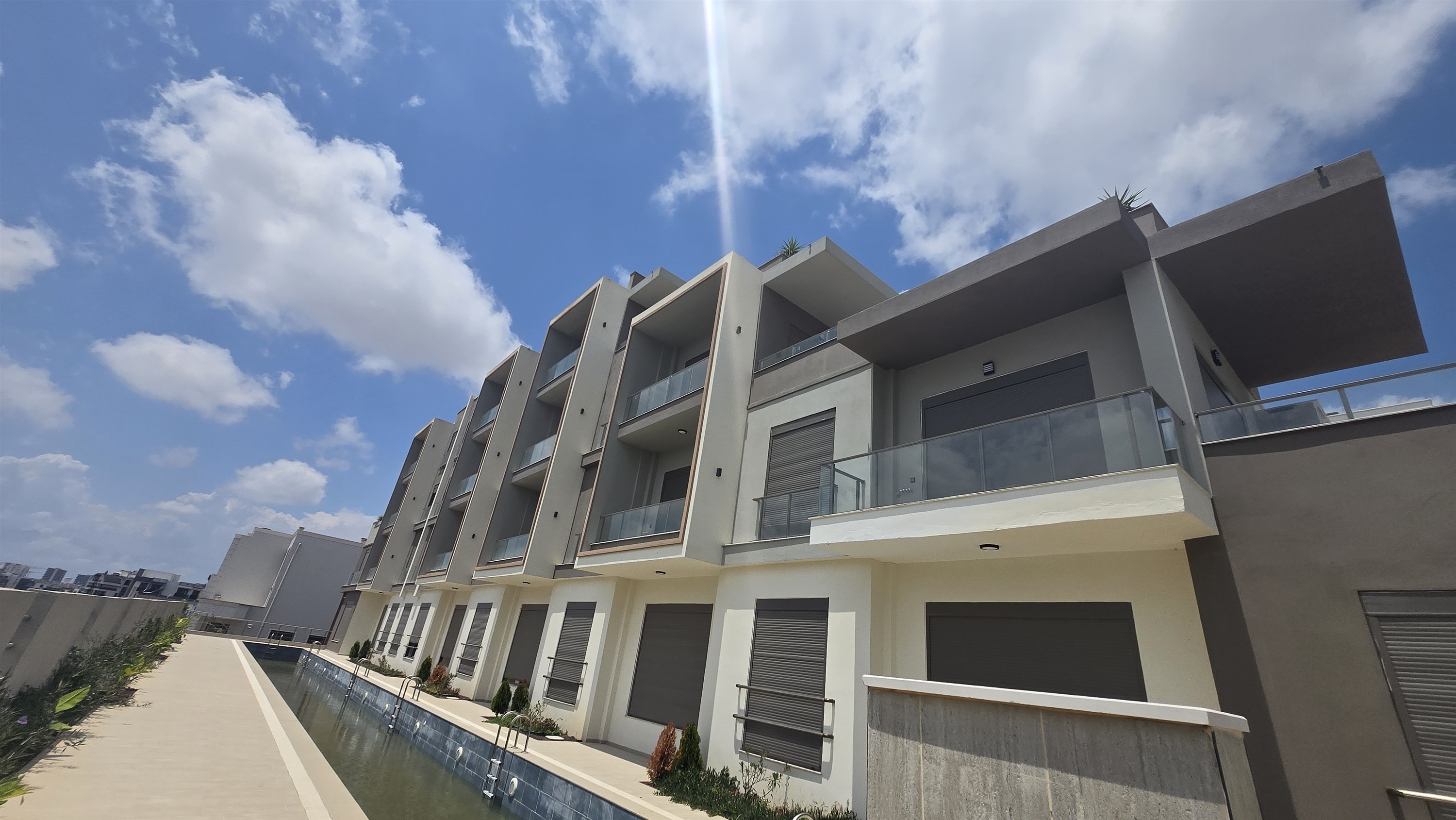 Antalya Residential Apartments For Sale - Brand-New Antalya Properties Near Lara Beach & The Airport In Altintas