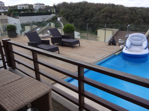 Luxury Bosphorus View Villa For Sale In Destingiushed Tarabya, Istanbul - Pool and terrace